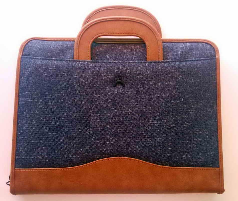 Önder Exclusive Milano Gizli Saplı Evrak Çantası Lacivert 802-06