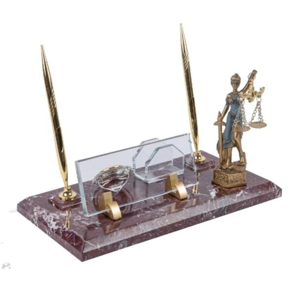 5050 Bordo Mermer Adalet Heykelli Masa İsimliği