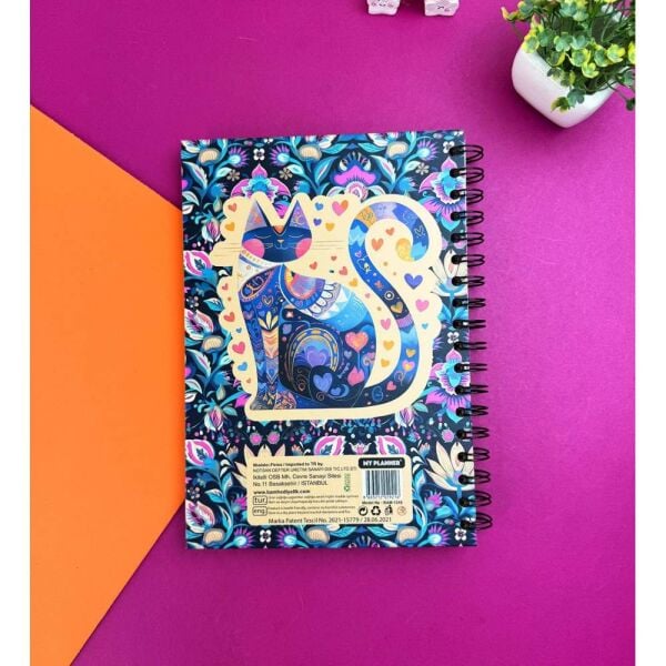 My Planner 1316 Mistik Kedi Tasarımlı Spiralli Konuşan Ajanda