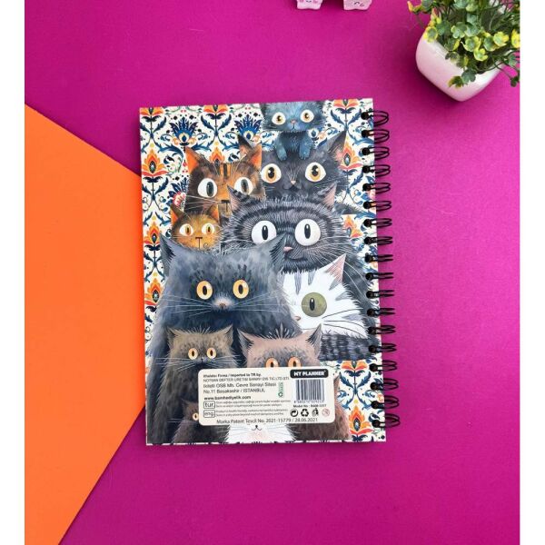 My Planner 1317  Sevimli Kediler Tasarımlı Spiralli Konuşan Ajanda