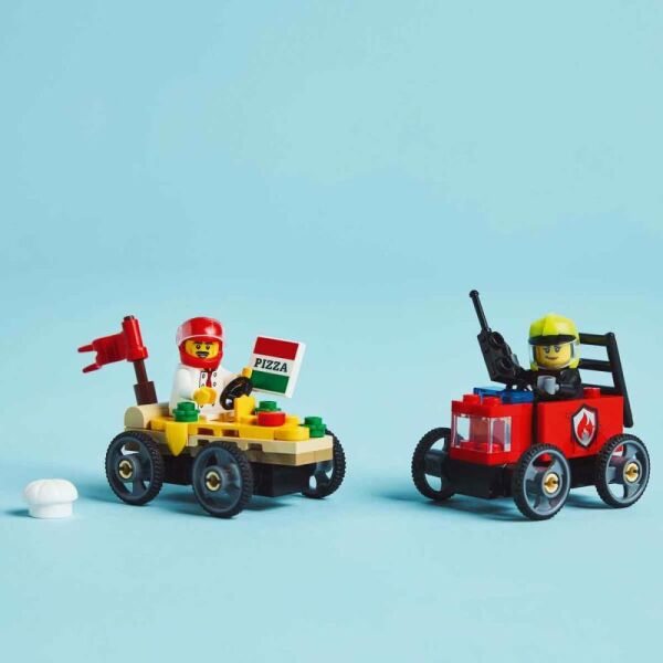 LEGO® City Pizza Arabası İtfaiye Kamyonuna Karşı Yarış Arabası Paketi 60458