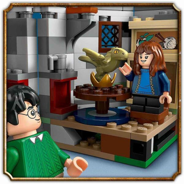 LEGO® Harry Potter Hagrid’in Kulübesi Beklenmedik Bir Ziyaret 76428