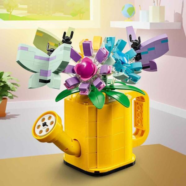 LEGO® Creator Sulama Kabında Çiçekler 31149