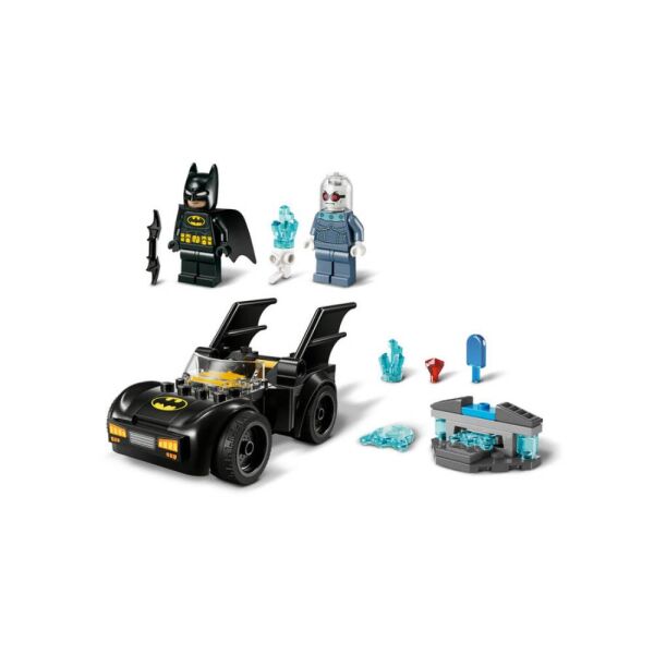 LEGO® DC Batman ve Batmobile Mr. Freezee Karşı 76301