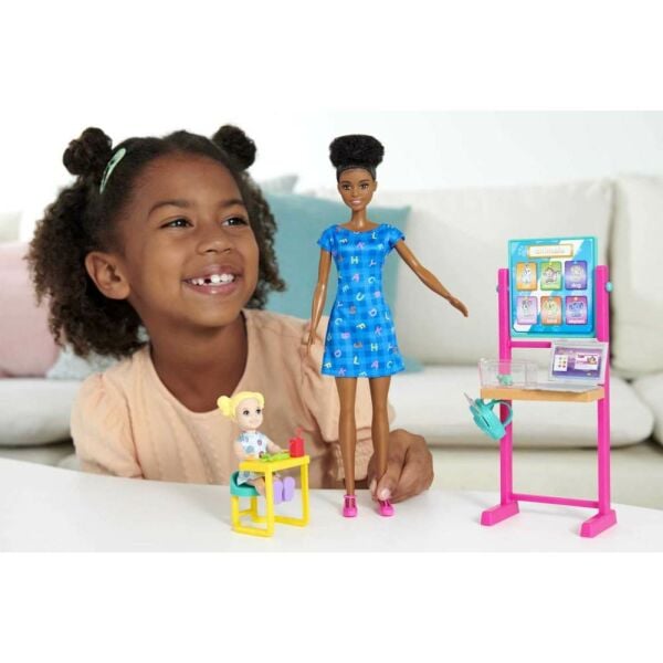 Barbie Ben Büyüyünce Oyun Seti Öğretmen  DHB63 HCN20