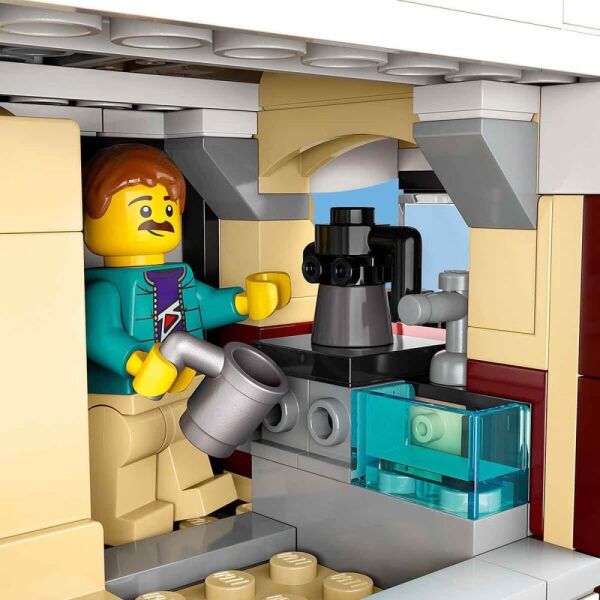 LEGO® City Tatil Macera Karavanı 60454