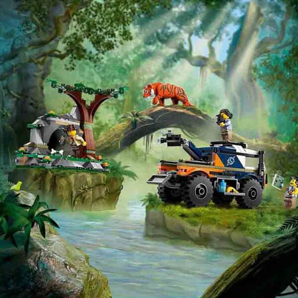 LEGO City Orman Kaşifinin Arazi Kamyonu 60426