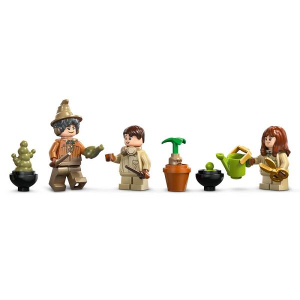LEGO® Harry Potter Hogwarts Şatosu Bitkibilim Dersi 76445